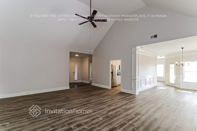 Building Photo - 17 Windermere Bend NW