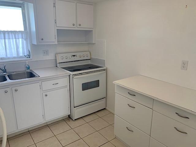 Building Photo - 2945 Crosley Dr W
