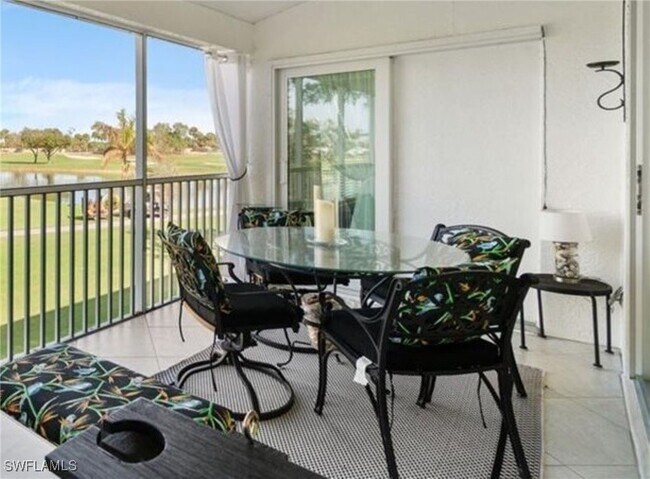 Foto del edificio - 5928 Sand Wedge Ln