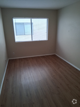 Building Photo - 4438 138th St
