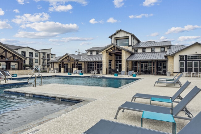 Building Photo - Enclave Falcon Pointe