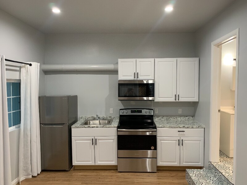 28172814 Folsom St Unit 34, Los Angeles, CA 90033 Room for Rent in