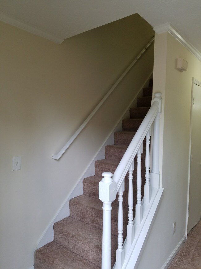 Foto del edificio - Bedford Bay Trail