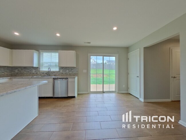 Foto del edificio - 359 Hobson Wy