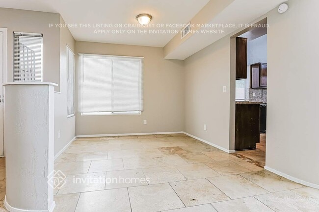 Foto del edificio - 2344 E Gelding Dr