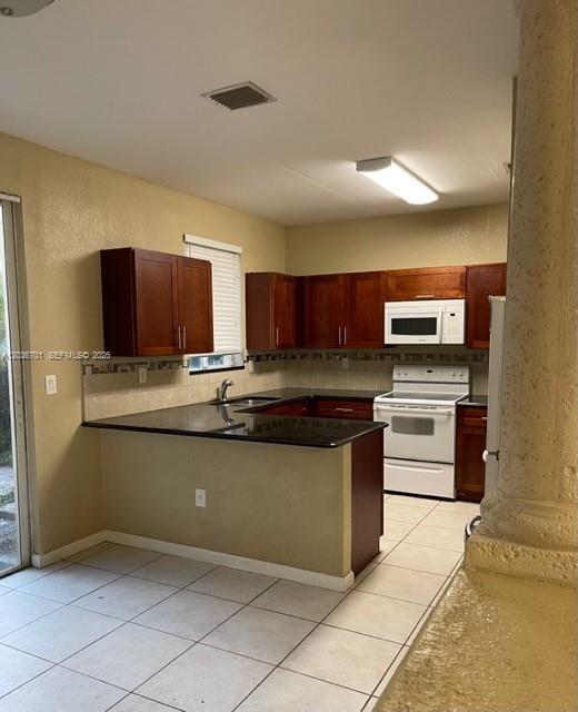 Foto del edificio - 6970 NW 177th St