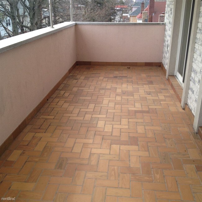 Foto del edificio - 14405 Jewel Ave