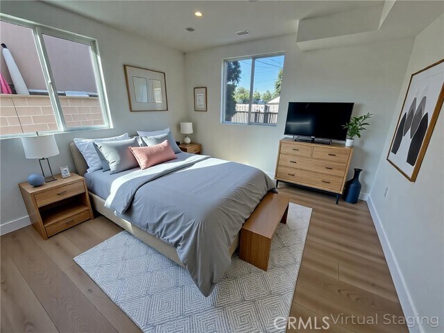 Foto del edificio - 8727 Dalton Ave