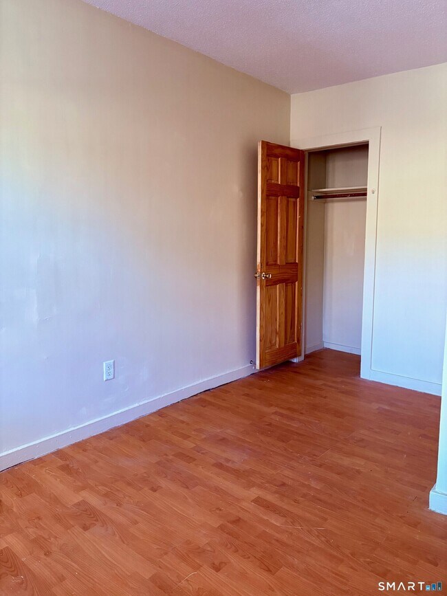 Foto del edificio - 2 Read St