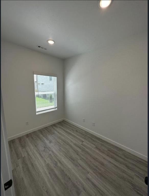 Building Photo - 971 Ventnor Ave
