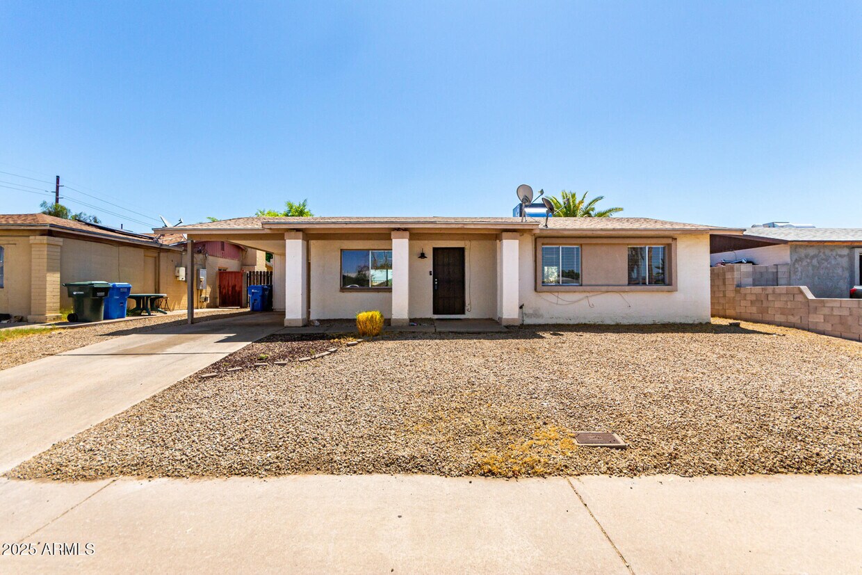 Primary Photo - 17629 N 8th Ave
