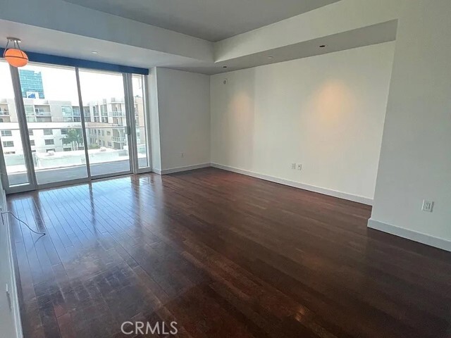 Building Photo - 6250 Hollywood Blvd