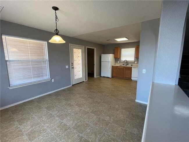 Building Photo - 13528 Briarcreek Loop