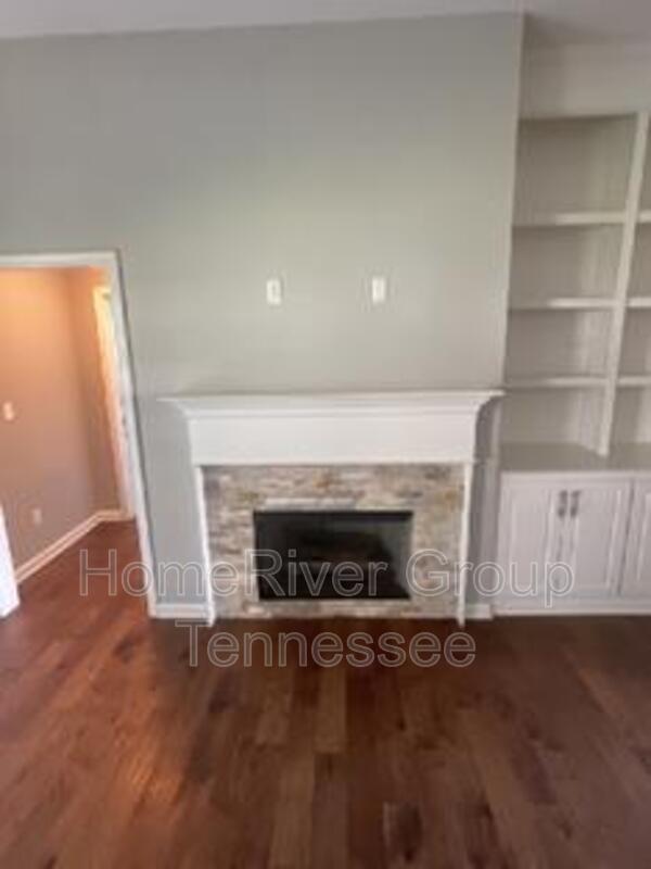 Foto del edificio - 3253 Bramblewood Dr