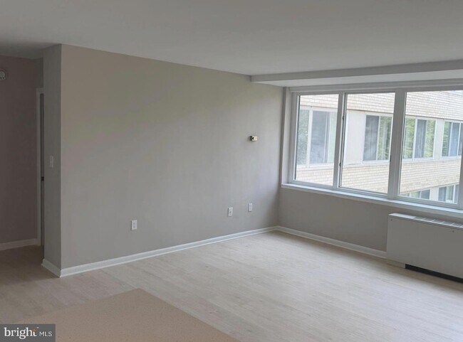 Foto del edificio - 922 24th St NW