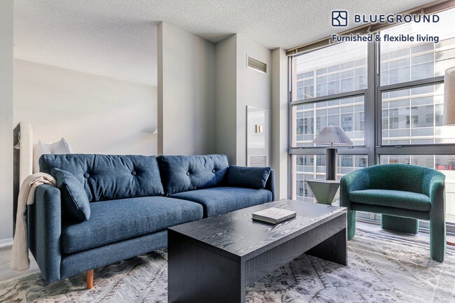 Building Photo - 180 N Jefferson St