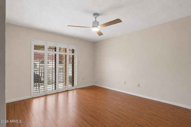 Foto del edificio - 3033 E Devonshire Ave