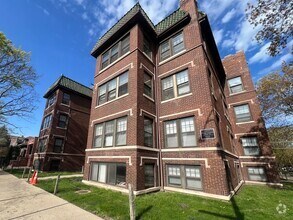 Building Photo - 4503 N Kimball Ave