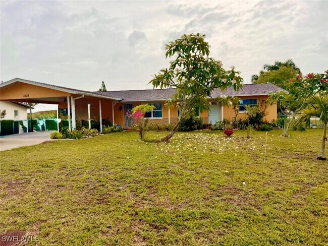 Building Photo - 4925 Viceroy St