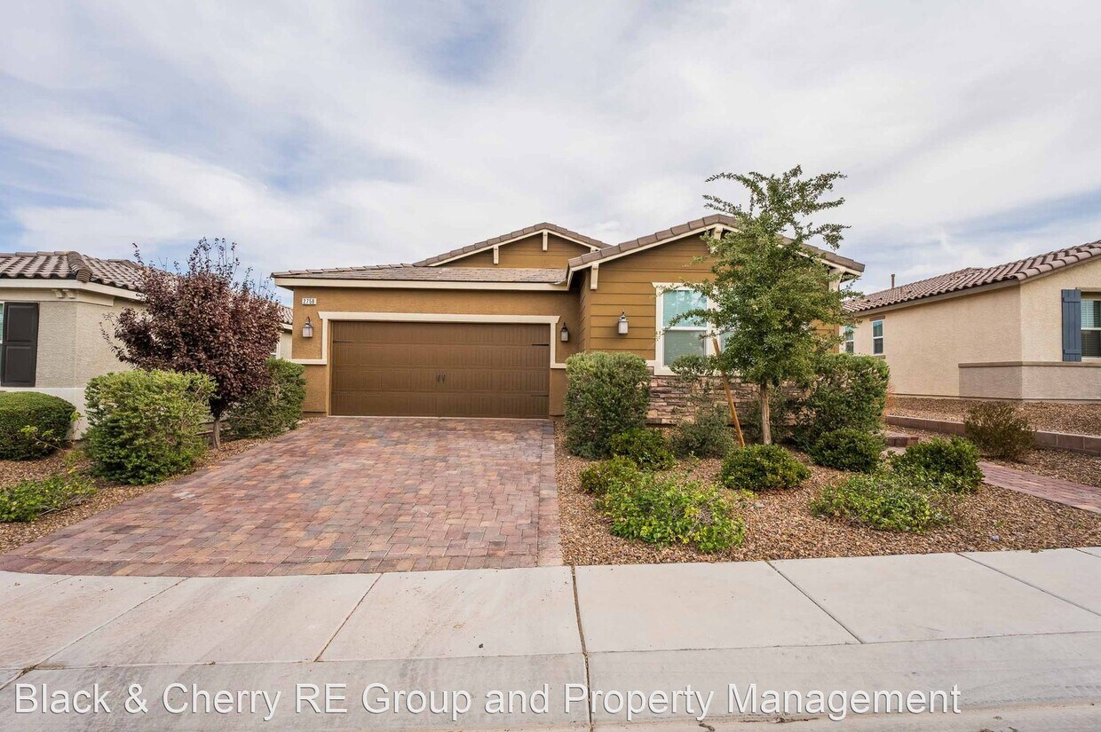 Primary Photo - 3 br, 2 bath House - 2758 Estrada Heights St