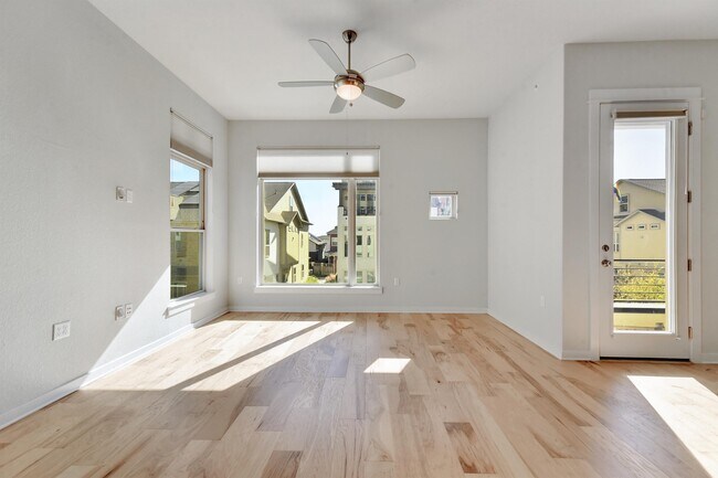 Foto del edificio - 4622 Vaughan St