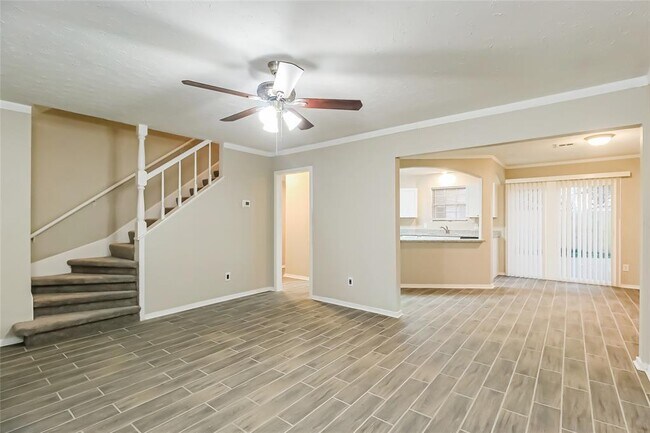 Building Photo - 3025 SW 61st St