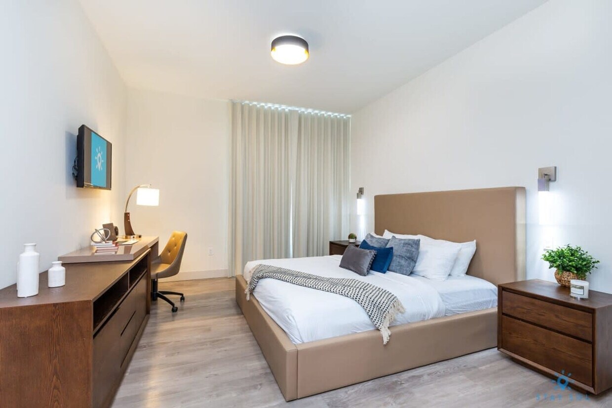 Foto principal - 777 N Ocean Dr