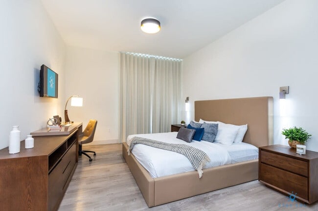 Foto del edificio - 777 N Ocean Dr