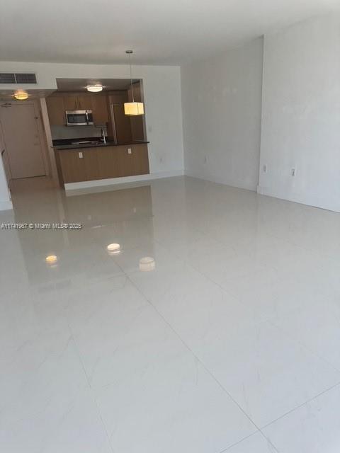 Foto del edificio - 10275 Collins Ave