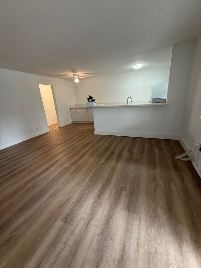 Foto del edificio - Palm Manors