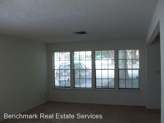 Building Photo - 3 br, 2.5 bath House - 2273 Shady Timbers ...