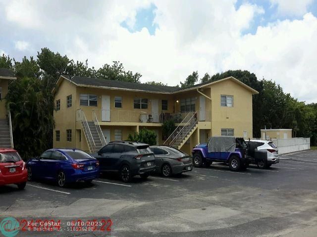 Foto principal - 460 Sunshine Dr