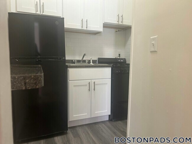 Foto del edificio - 128 Allston St