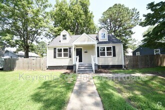 Building Photo - 3742 Atterbury St