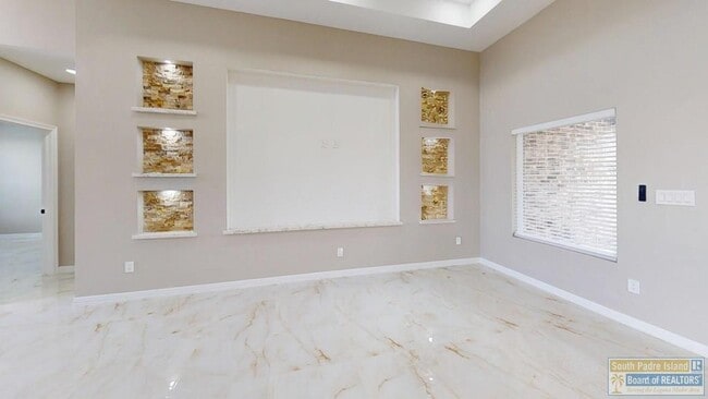 Building Photo - 2751 Juan Castillo Ave