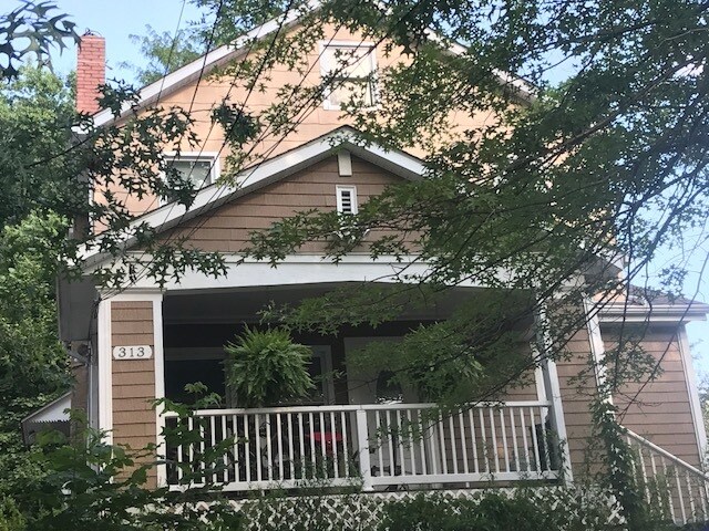 Primary Photo - 313 Garland St