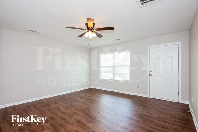 Foto del edificio - 3004 Apple Orchard Pl