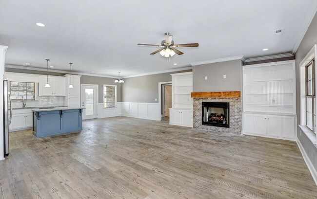 Foto del edificio - 103 Nicholas View Ln