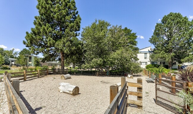 Foto del edificio - Spyglass Creek