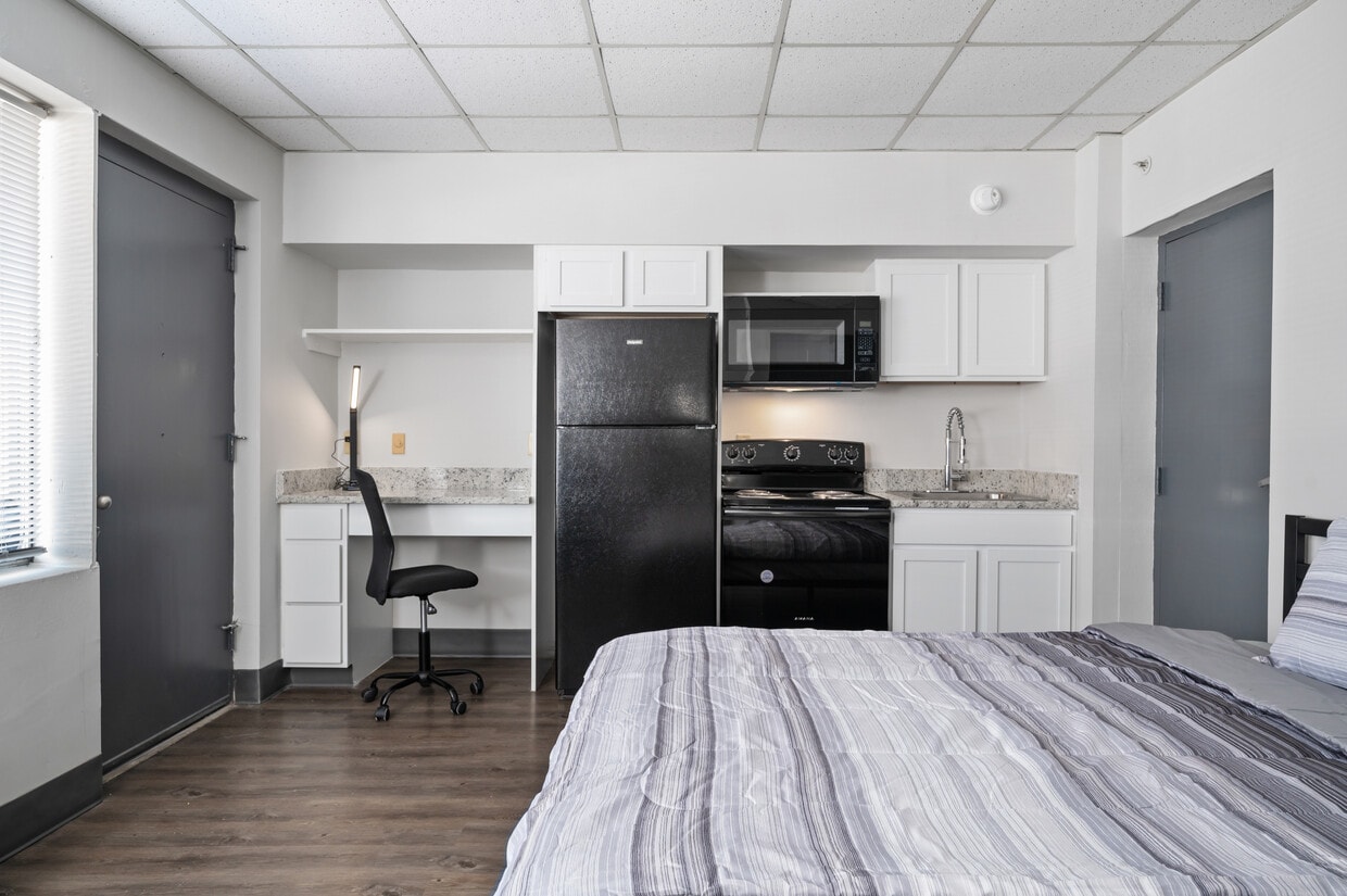 Photo - University Place Apartments
