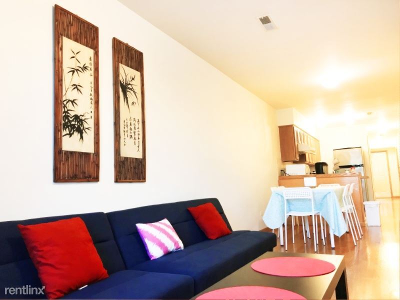 Foto principal - 3302 S Ashland Ave