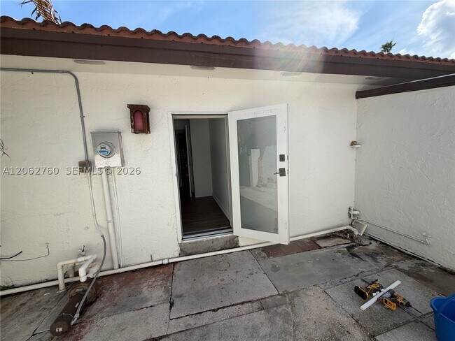 Foto del edificio - 17843 NW 63rd Ct