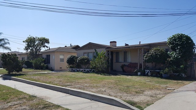 Building Photo - 5220-5230 Southall Ln