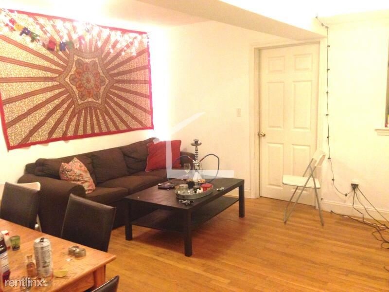 3 br, 1 bath - 1122 Commonwealth Ave # 777 - 3 br, 1 bath  - 1122 Commonwealth Ave # 777