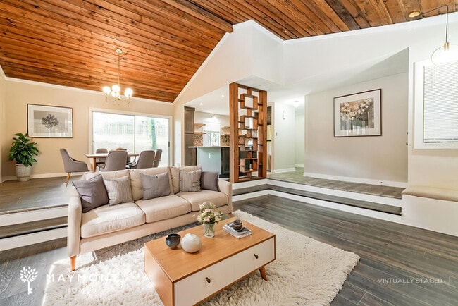 Foto del edificio - 863 Sage Ln NW