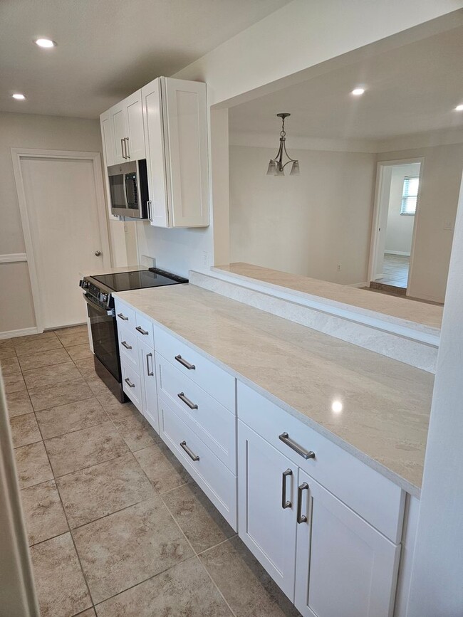 Foto del edificio - Block Remodeled Seminole Home
