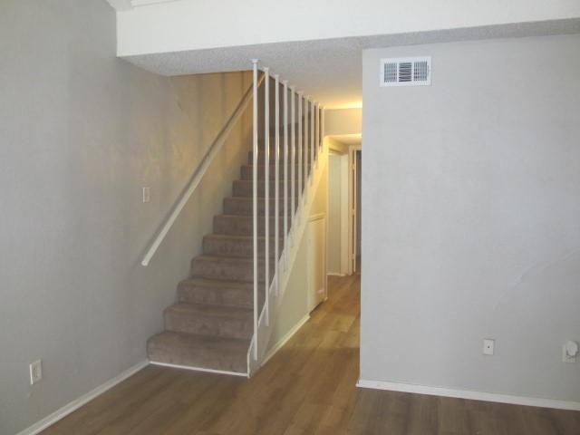 Foto del edificio - 4804 Windward Passage