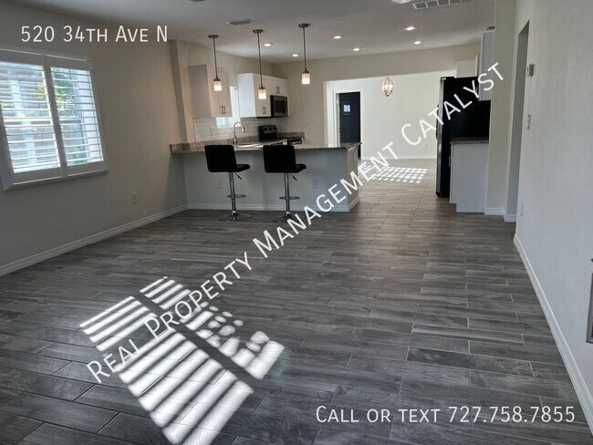 Foto del edificio - 520 34th Ave N