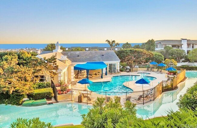 Foto del edificio - 300 Cagney Ln