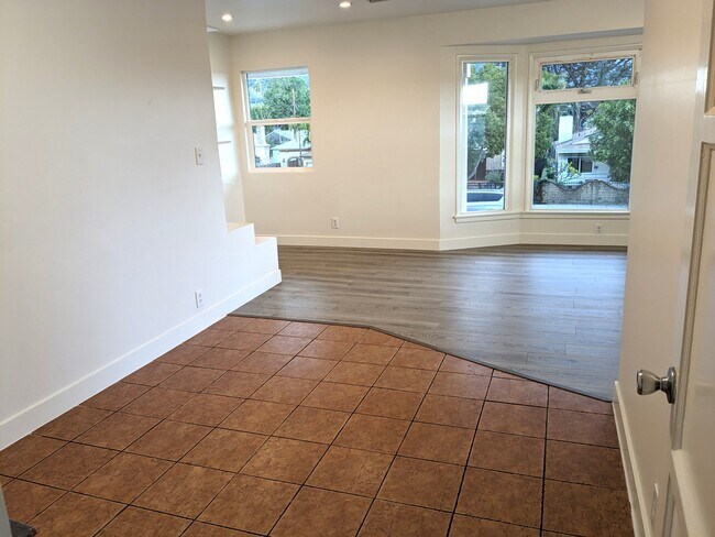 Foto del edificio - 2409 N Lincoln St